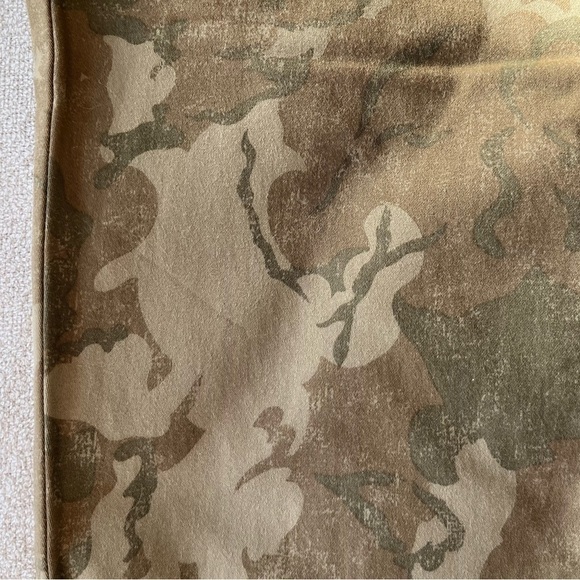 NWT Chaps Camo Print Mid-rise Slim Leg Super Stretch Skinny Pant 4 - Picture 16 of 16